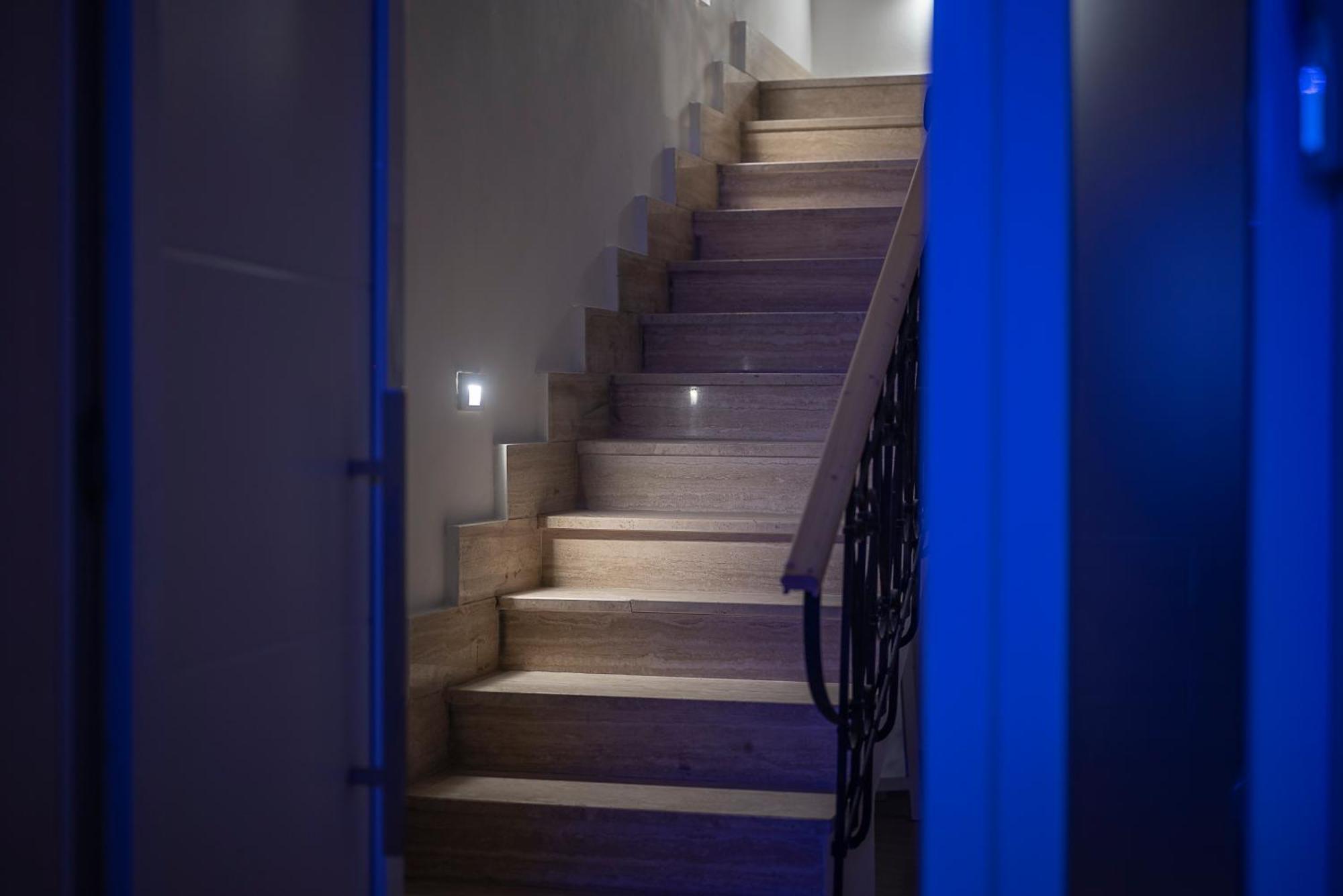 Asmara Exclusive "Loft Industrial" Apartment บรินดิซิ ภายนอก รูปภาพ