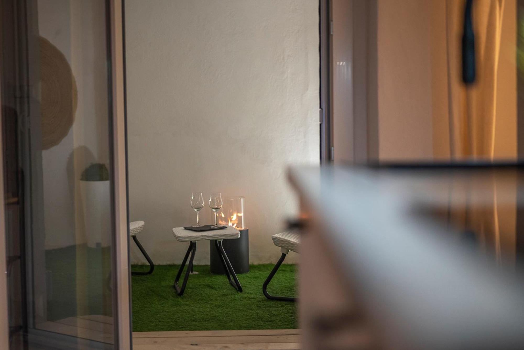 Asmara Exclusive "Loft Industrial" Apartment บรินดิซิ ภายนอก รูปภาพ
